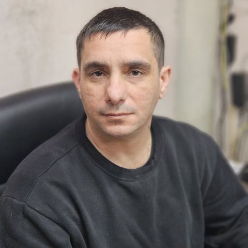 Иван Хачатуров